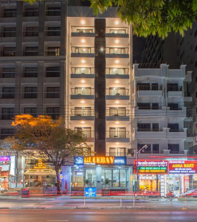 Bluebay Hotel, Du Lịch Nha Trang, Bluebay Hotel Sát Biển, Hồ Bơi Chill, Phòng Hiện Đại, Chuyến Đi Trọn Vẹn Từ A Đến Z!