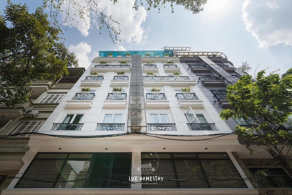 Lux Westlake Studio, homestay sang trọng với không gian yên bình gần Hồ Tây