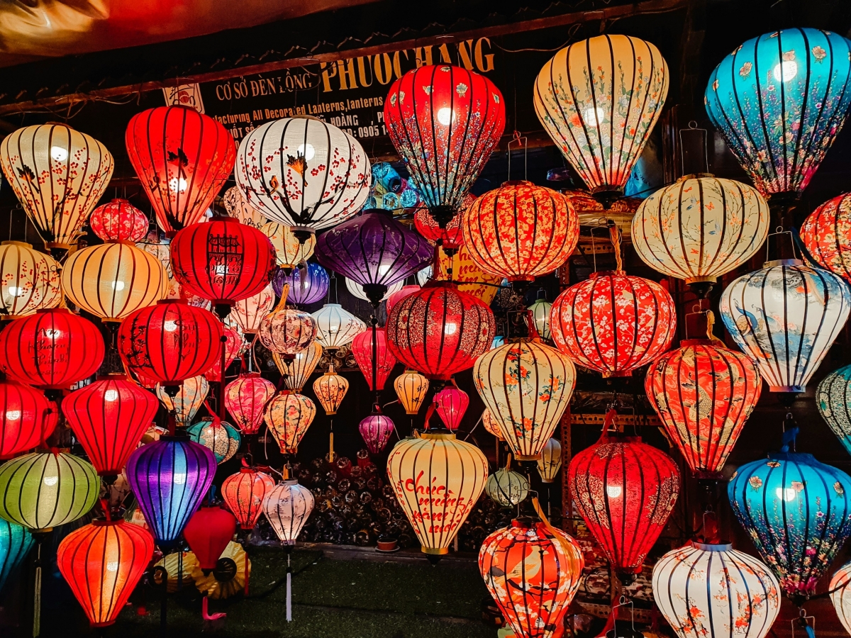 Tour Đà Nẵng Tết Dương lịch, Huế, Động Thiên Đường, Bà Nà Hills, Hội An từ Sài Gòn, hành trình 5 ngày 4 đêm.
