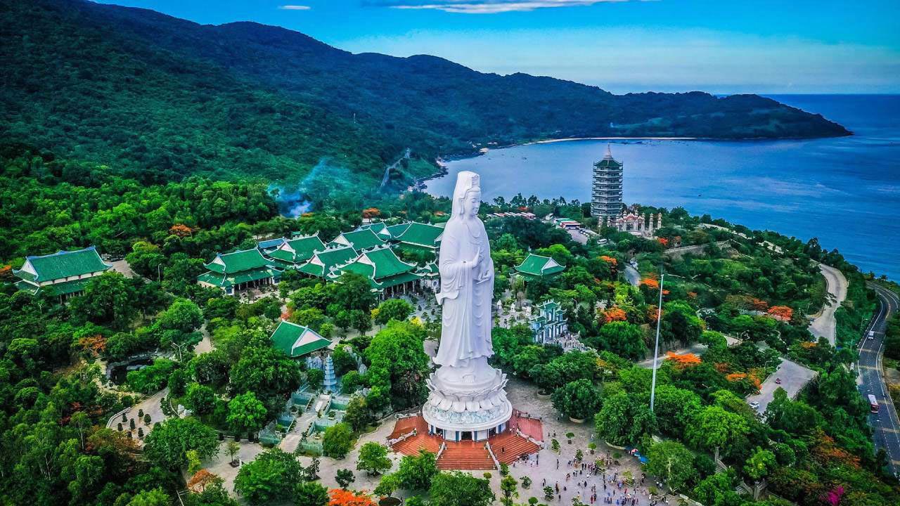 Tour Đà Nẵng mùa xuân, Bà Nà Hills, Hội An, Huế, La Vang, Động Thiên Đường từ Sài Gòn, hành trình di sản thiêng liêng trong 5 ngày 4 đêm