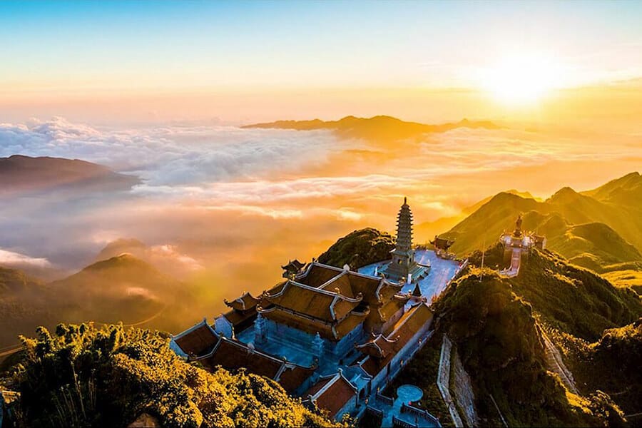 Tour Hà Nội Hạ Long Ninh Bình Sapa Fansipan Tết Dương lịch từ Sài Gòn, hành trình di sản mây núi đầu năm hùng vĩ trong 5 ngày 4 đêm