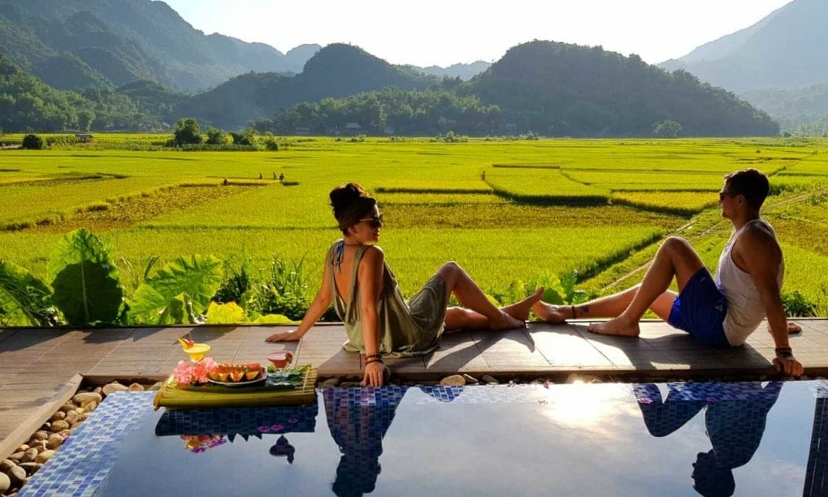 Tour Miền Bắc 4N3Đ Đón Xuân Rực Rỡ, Hoa Mận Mộc Châu - Mai Châu Thung Lũng Mơ Màng - Ninh Bình Boat Ride Đỉnh Cao